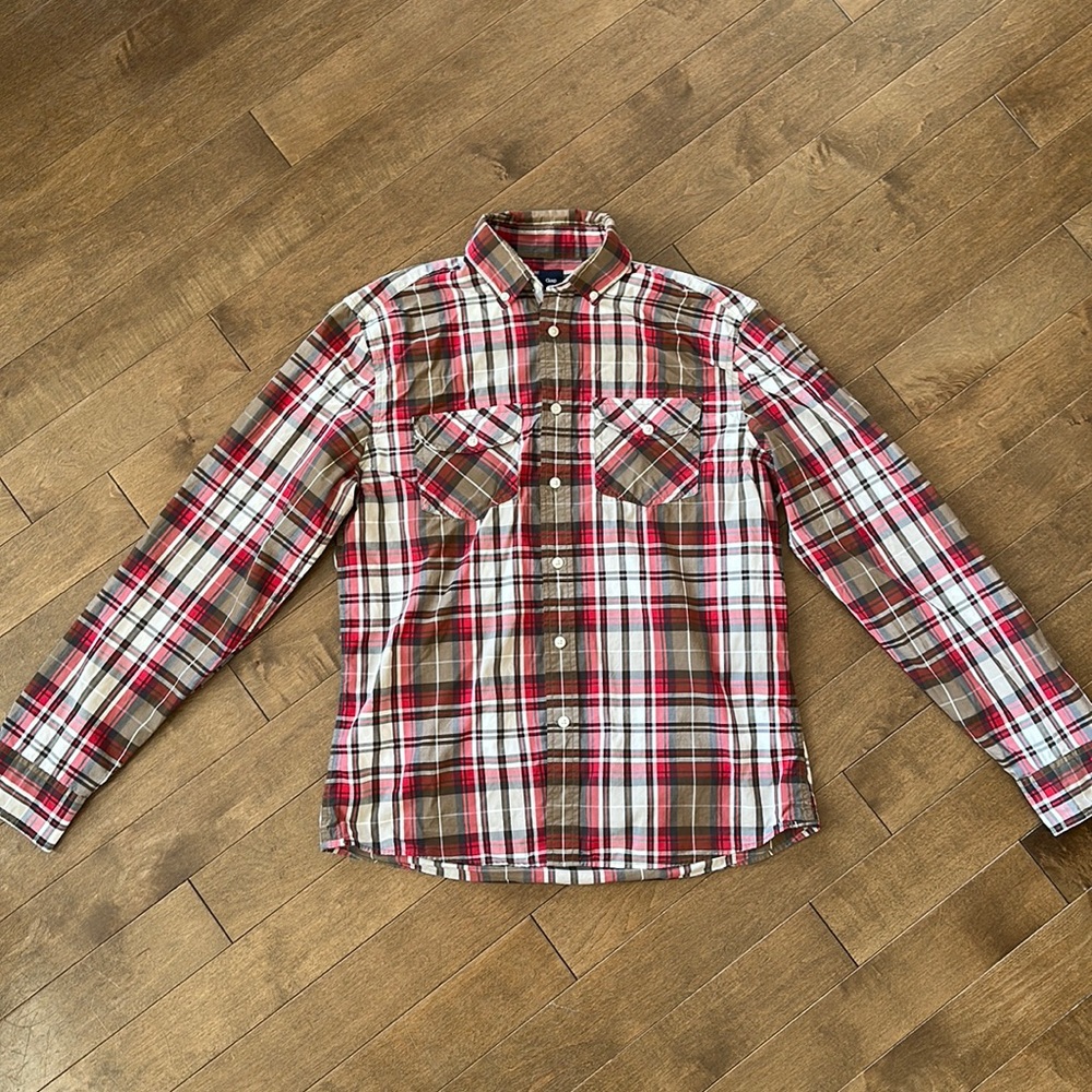 Gap button up shirt. Mens M. EUC.